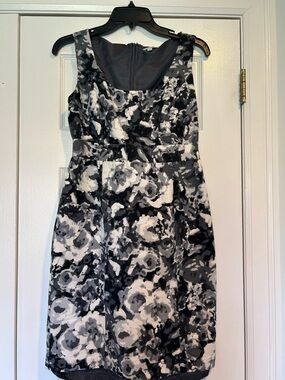 Halogen Black & White Floral Midi Sheath Dress
